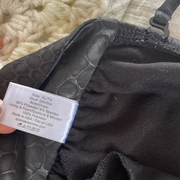 Skull Bikini Top - Picture 7 of 7